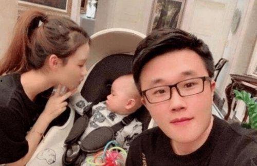 崔暴尼前女友爆料视频,揭秘昔日恋情内幕